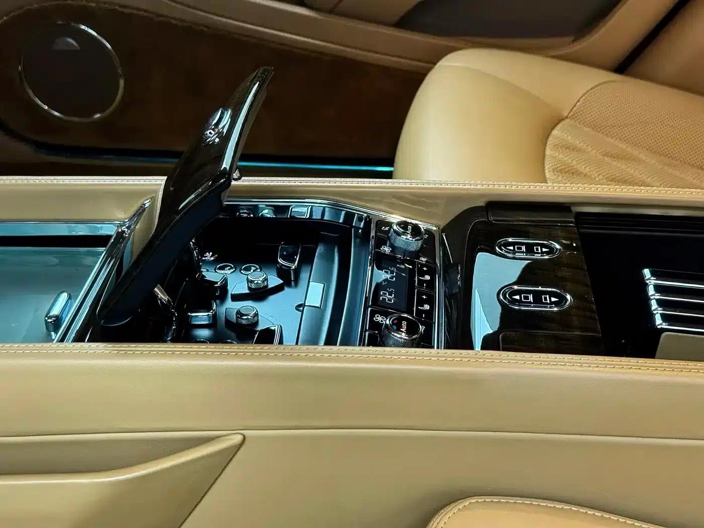 Mulsanne 2017 6.8T Long Wheelbase — миниатюра 22