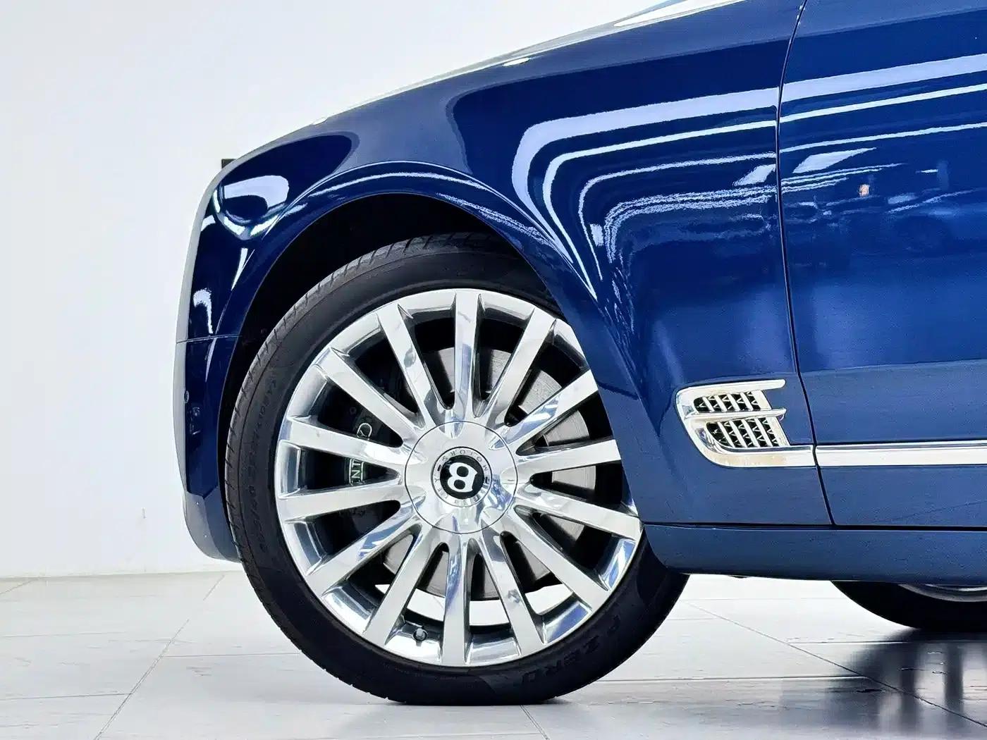 Mulsanne 2017 6.8T Long Wheelbase — миниатюра 8