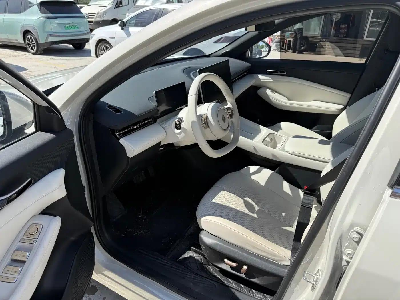 Baojun Yunhai 2024 500km Pure Electric Version — миниатюра 4