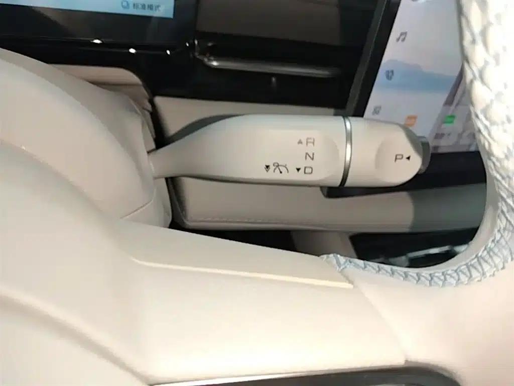 Baojun Yunhai 2026 500km Pure Electric Elegant Edition — миниатюра 14