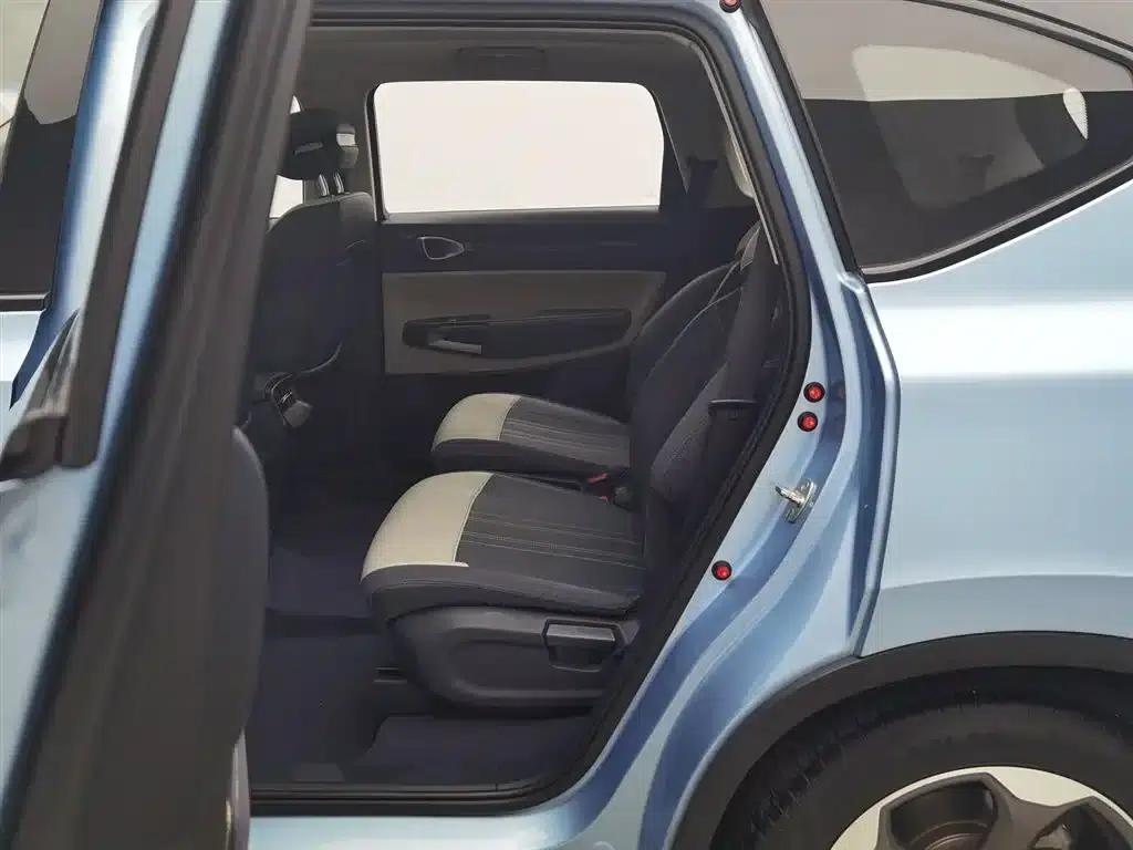 Baojun RM-5 2019 1.5T CVT 24-Hour Online Premium 6-Seater — миниатюра 15