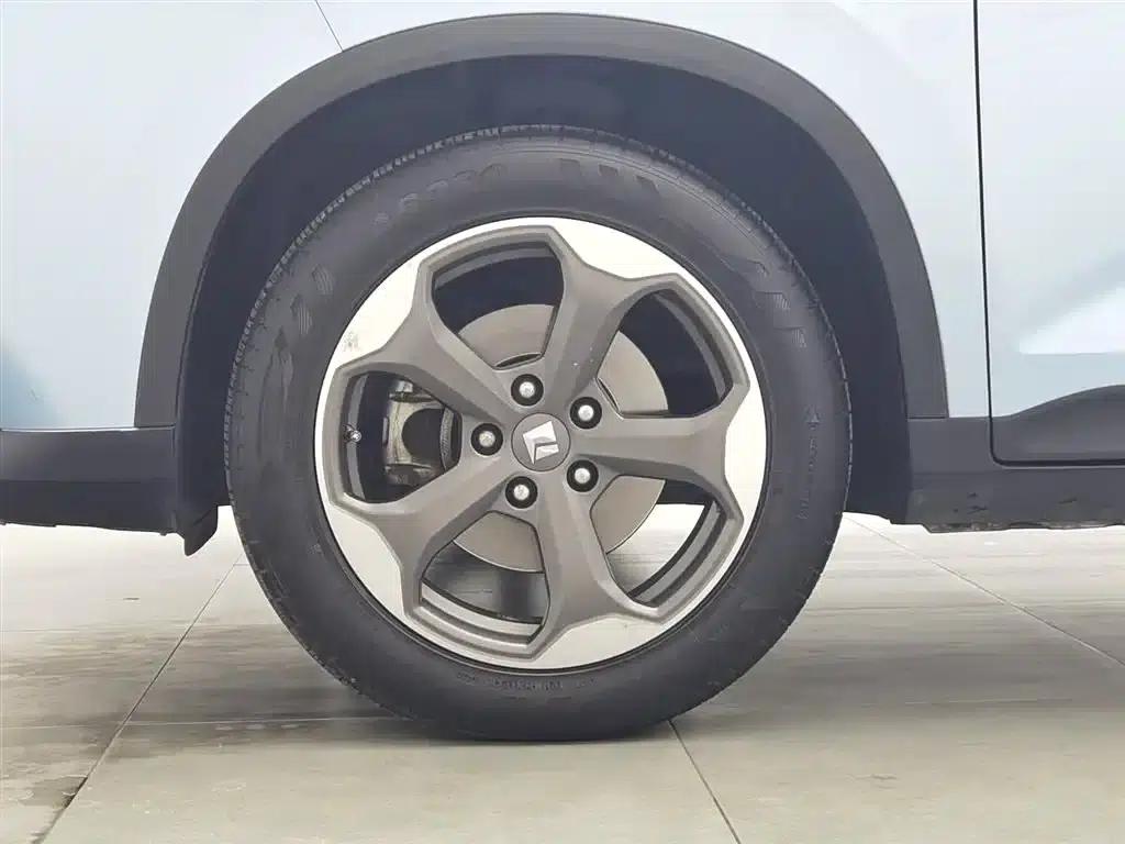 Baojun RM-5 2019 1.5T CVT 24-Hour Online Premium 6-Seater — миниатюра 17