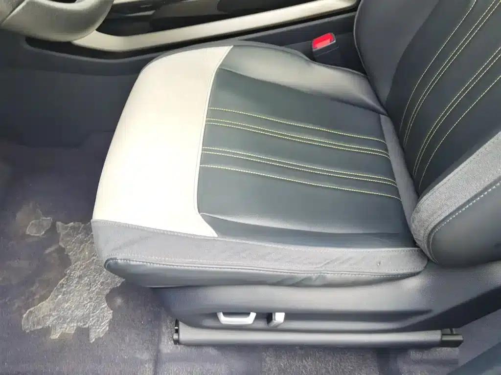 Baojun RM-5 2019 1.5T CVT 24-Hour Online Premium 6-Seater — миниатюра 20
