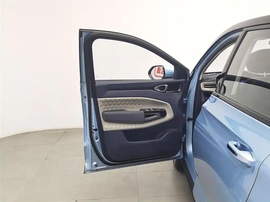 Baojun RM-5 2019 1.5T CVT 24-Hour Online Premium 6-Seater — миниатюра 8