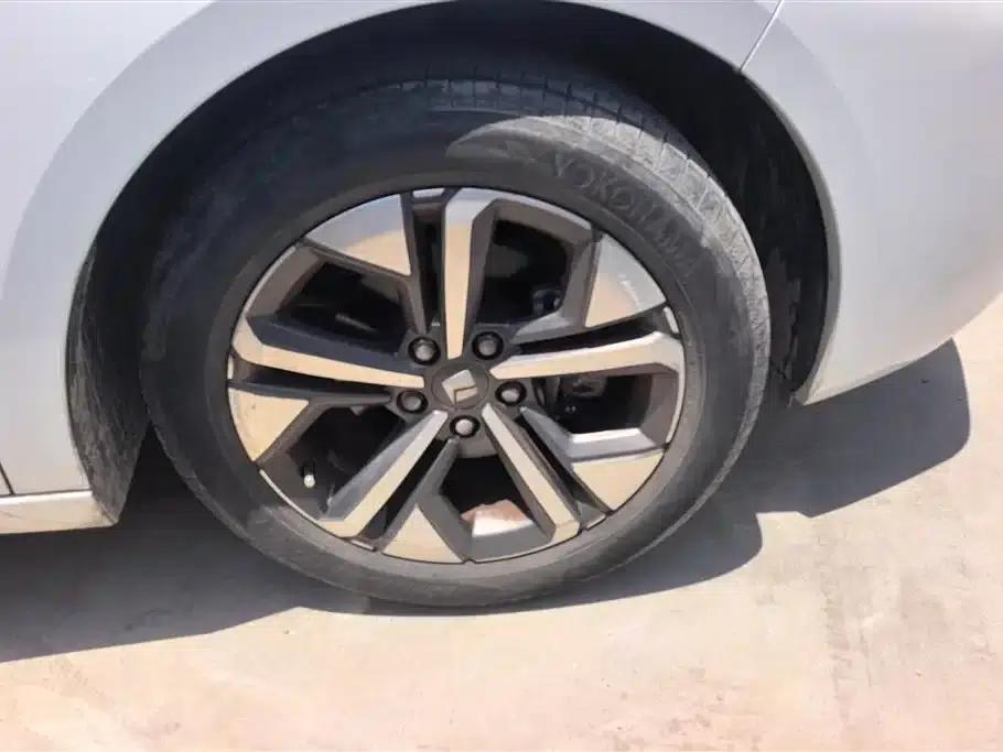 Baojun Valli 2021 1.5T Nagqu Fanxing CVT Flagship Edition — миниатюра 6