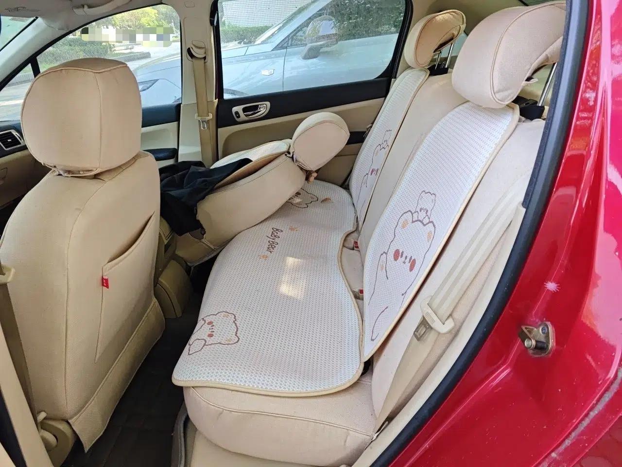 Peugeot 307 2010 Sedan 1.6L Manual Comfort Edition — миниатюра 18