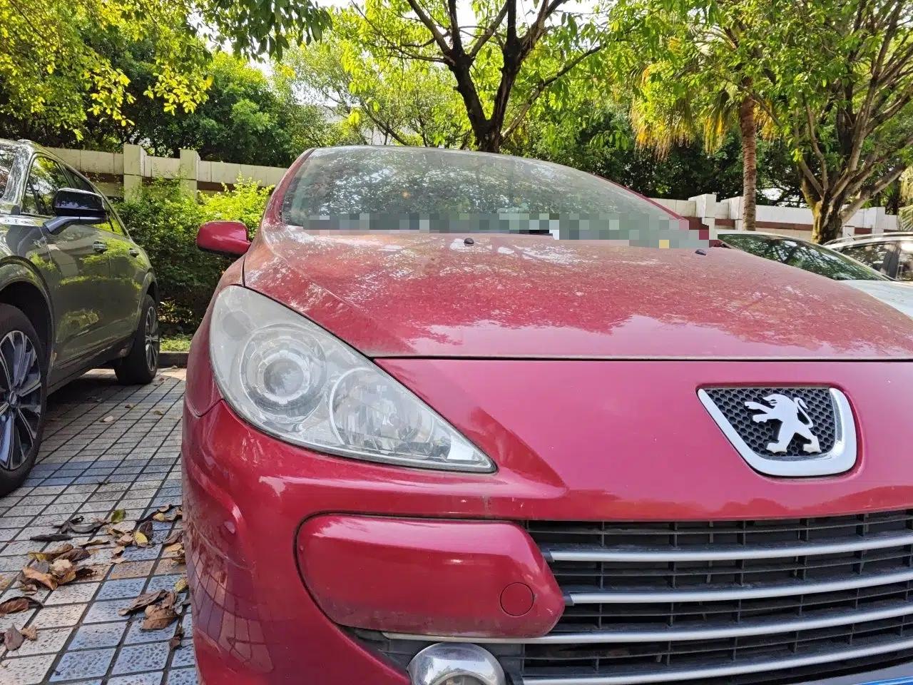 Peugeot 307 2010 Sedan 1.6L Manual Comfort Edition — миниатюра 7