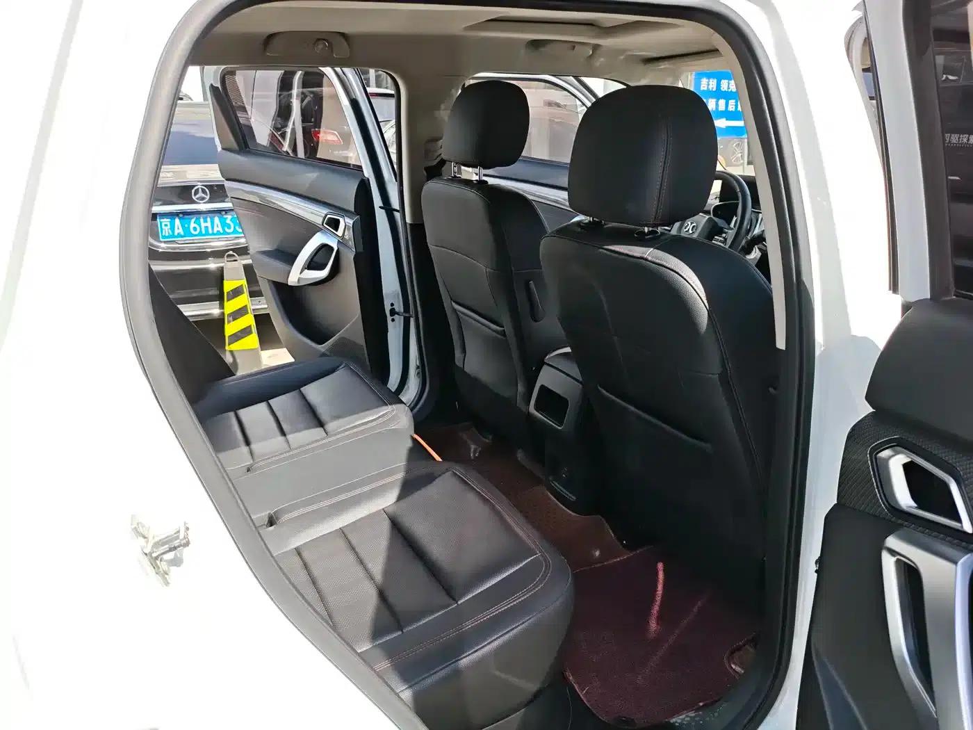 Beijing BJ20 2016 1.5T CVT Premium Edition — миниатюра 12