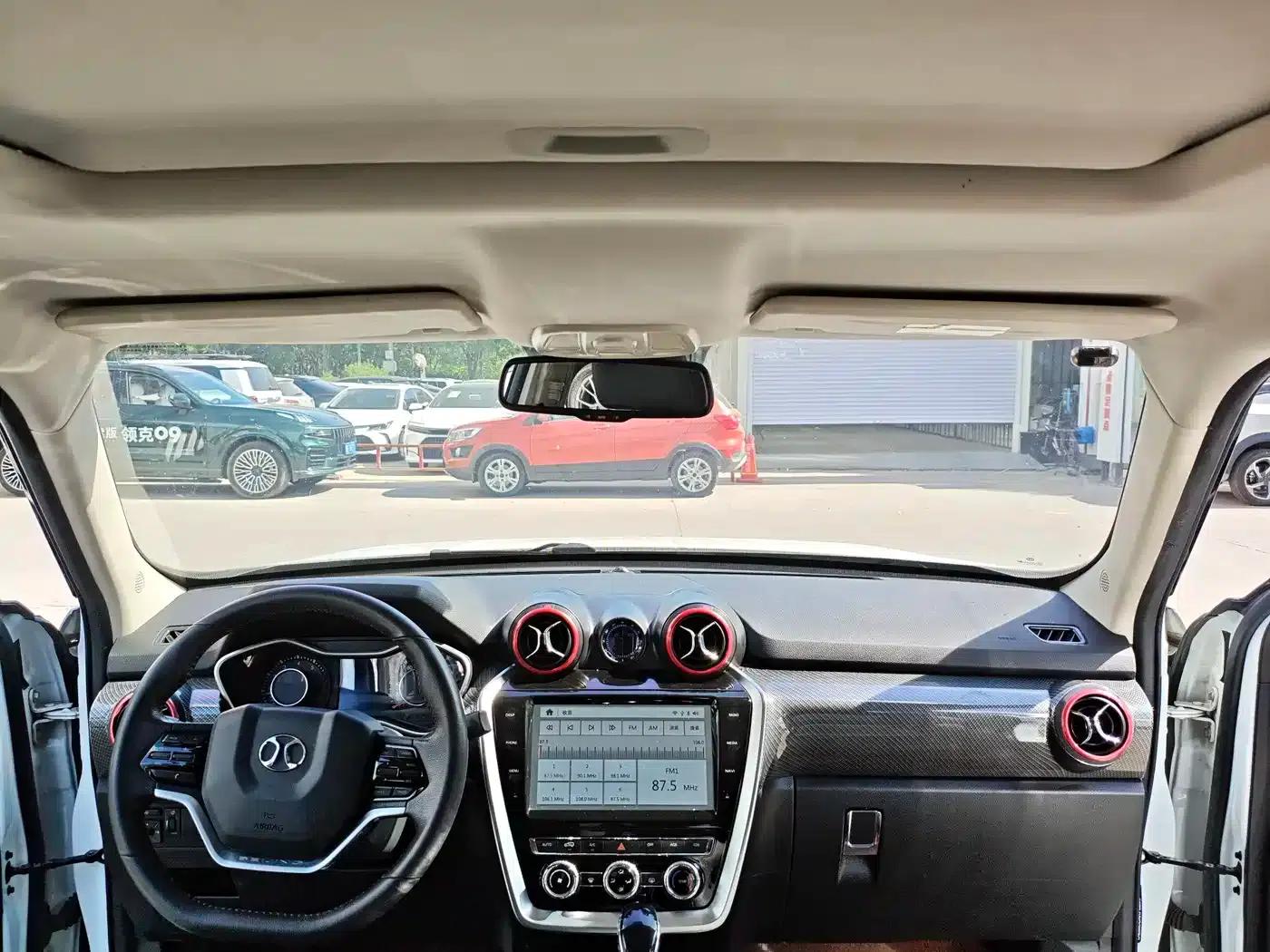 Beijing BJ20 2016 1.5T CVT Premium Edition — миниатюра 10