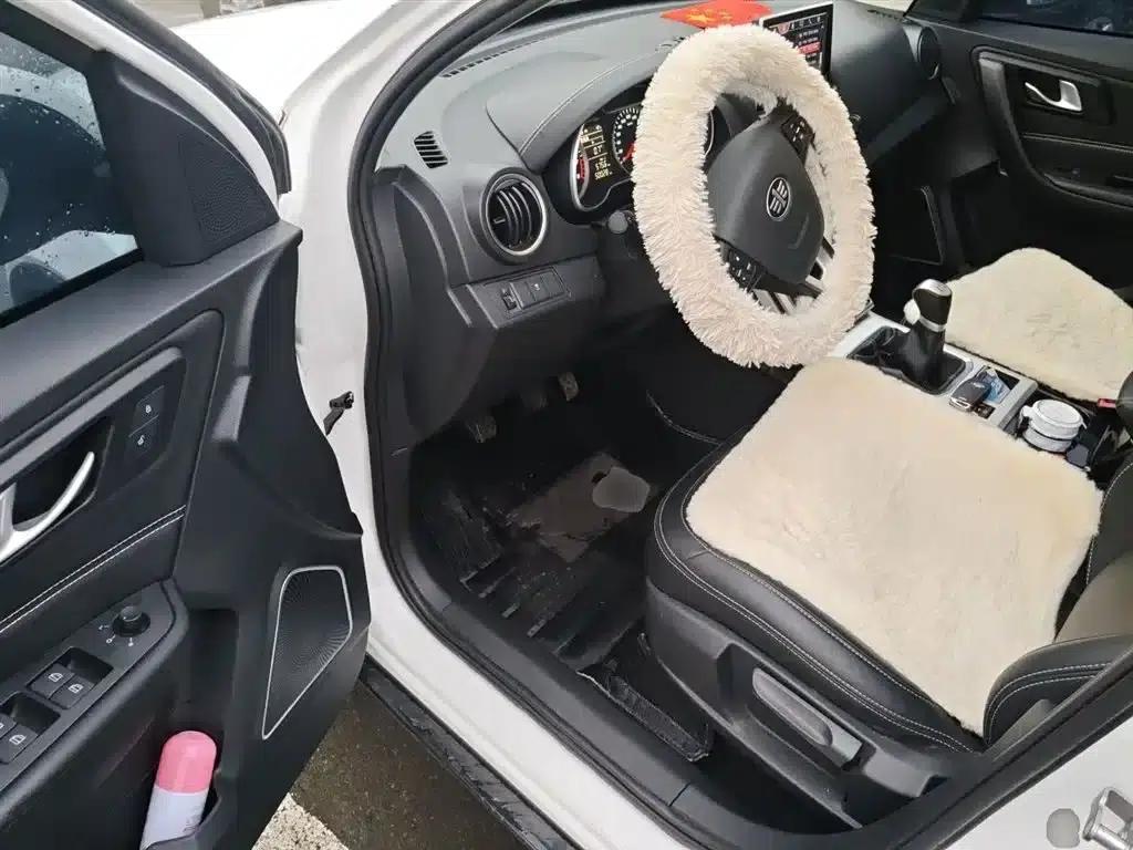 Bestune X40 2019 1.6L Manual Deluxe Edition (China VI Emission Standard) — миниатюра 13