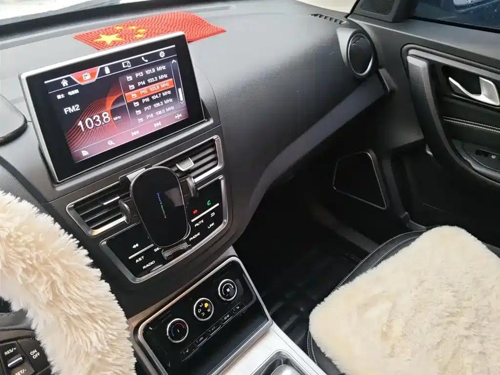 Bestune X40 2019 1.6L Manual Deluxe Edition (China VI Emission Standard) — миниатюра 10