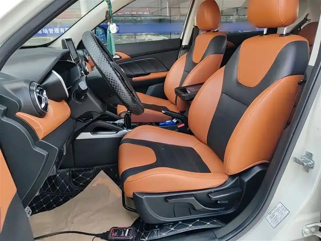 2016 Senova X35 1.5L Manual Deluxe Edition — миниатюра 15