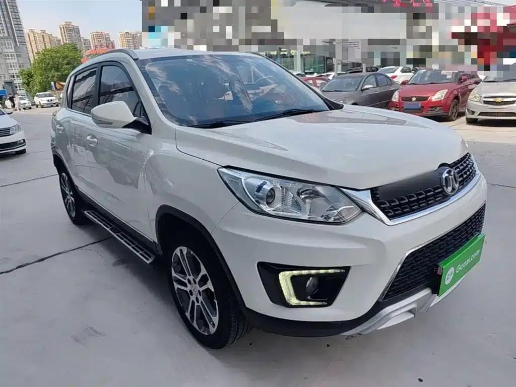 2016 Senova X35 1.5L Manual Deluxe Edition — миниатюра 4