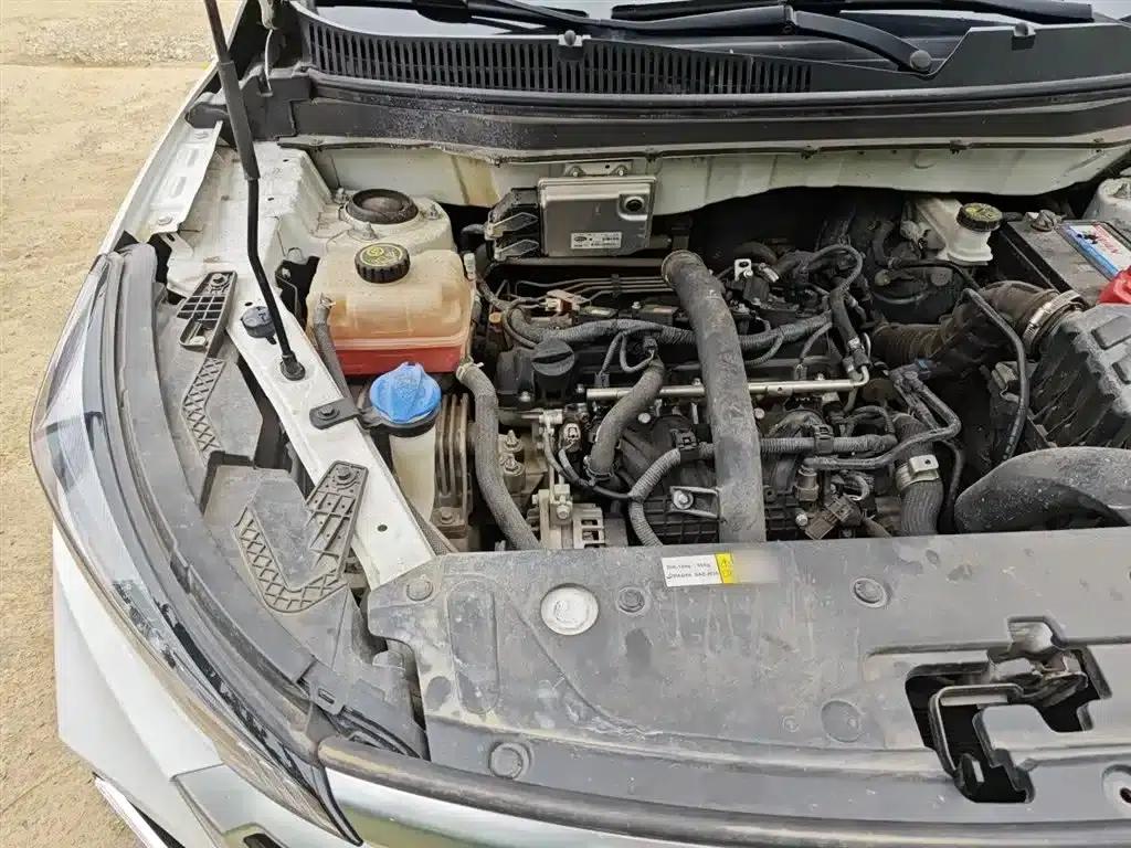 Beijing X3 2019 1.5T Manual Glory Edition — миниатюра 20