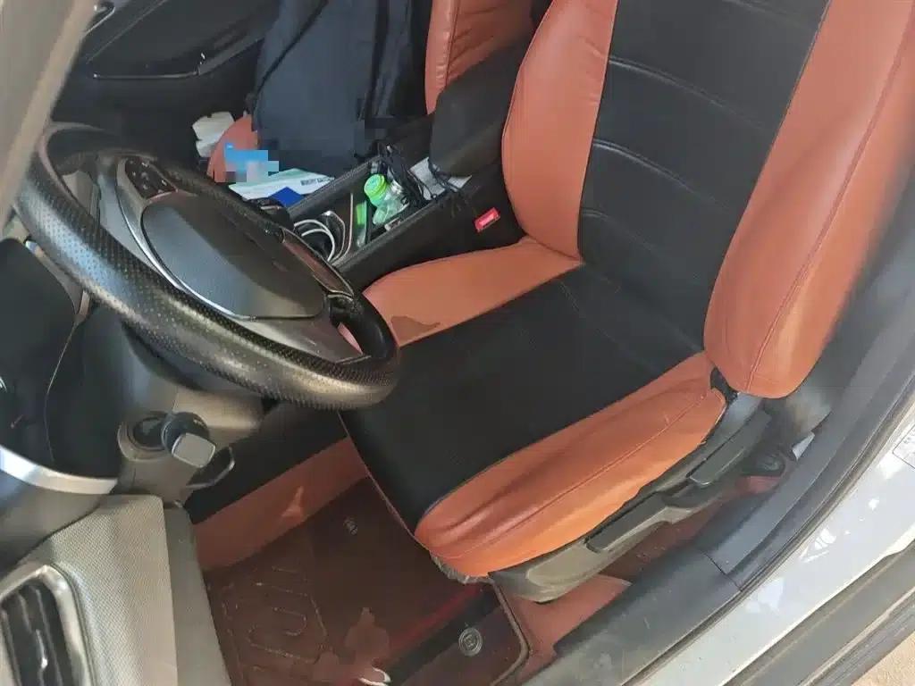 Beijing X3 2019 1.5T Manual Glory Edition — миниатюра 12