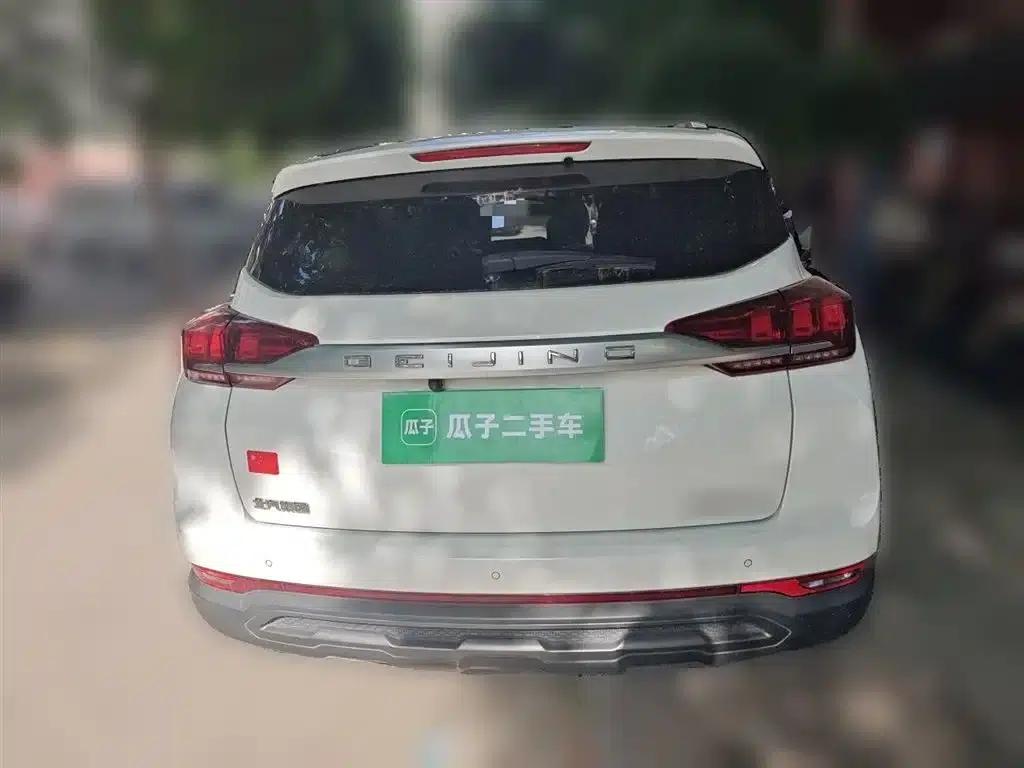 Beijing X3 2019 1.5T Manual Glory Edition — миниатюра 4
