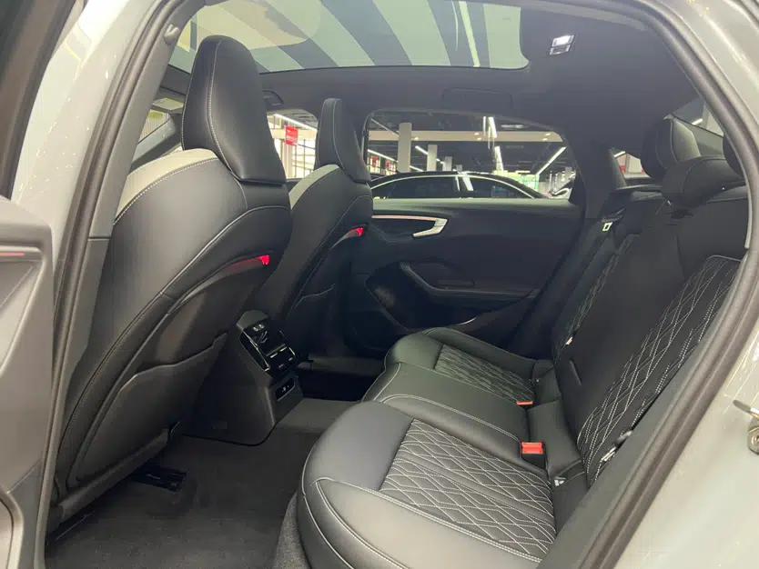 Audi A5L 2026 2.0T Sport Plus — миниатюра 19