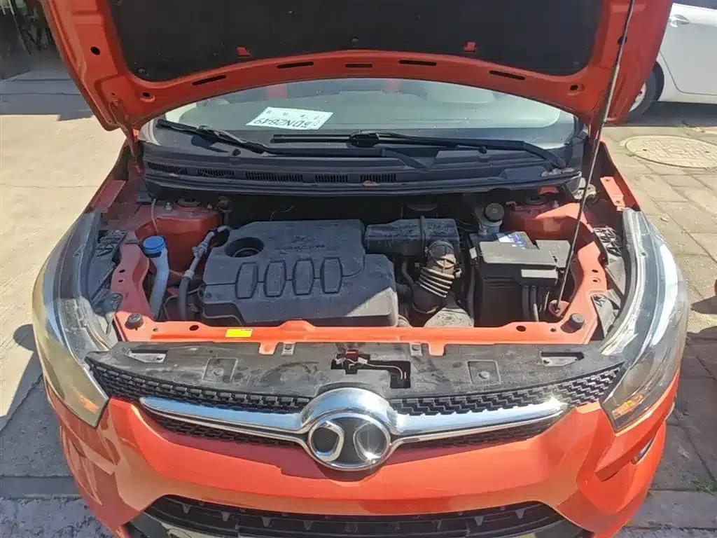 2015 Senova X25 1.5L Automatic Elite — миниатюра 20