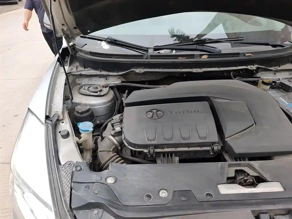 2015 Senova X65 2.0T Automatic Elite — миниатюра 22