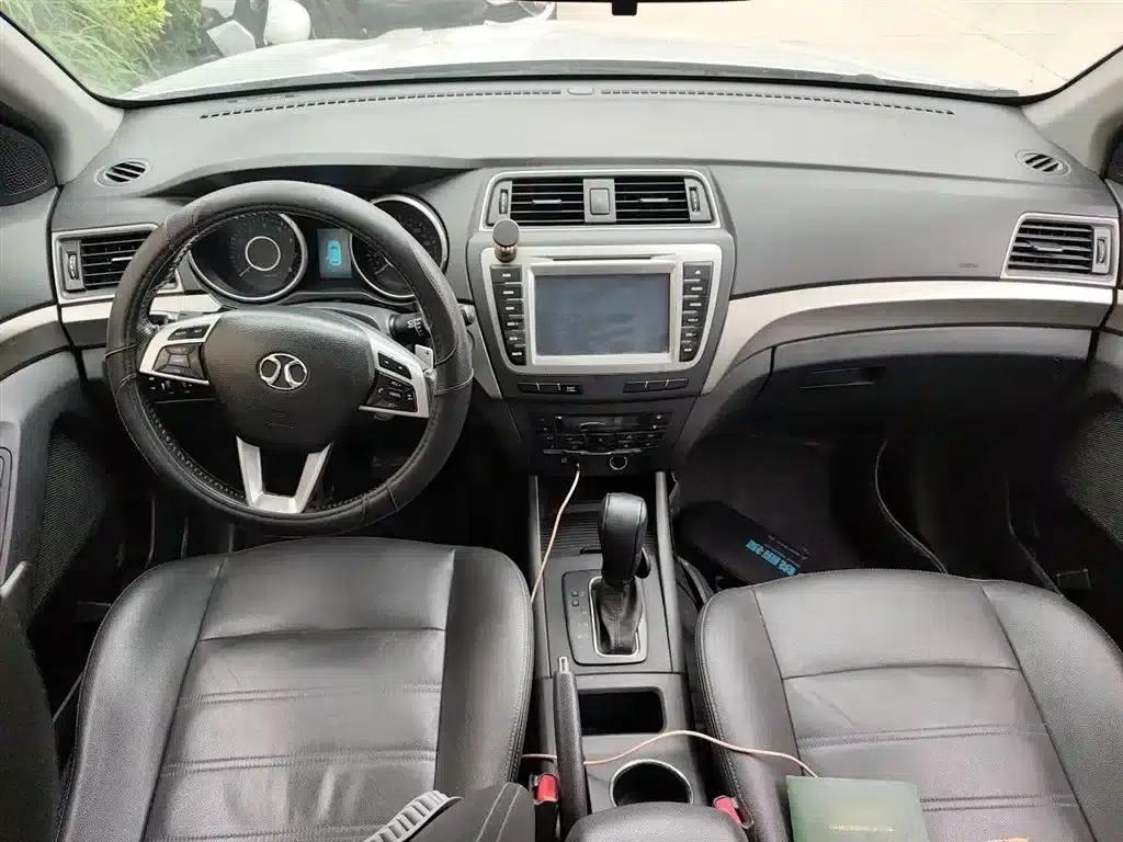 2015 Senova X65 2.0T Automatic Elite — миниатюра 6