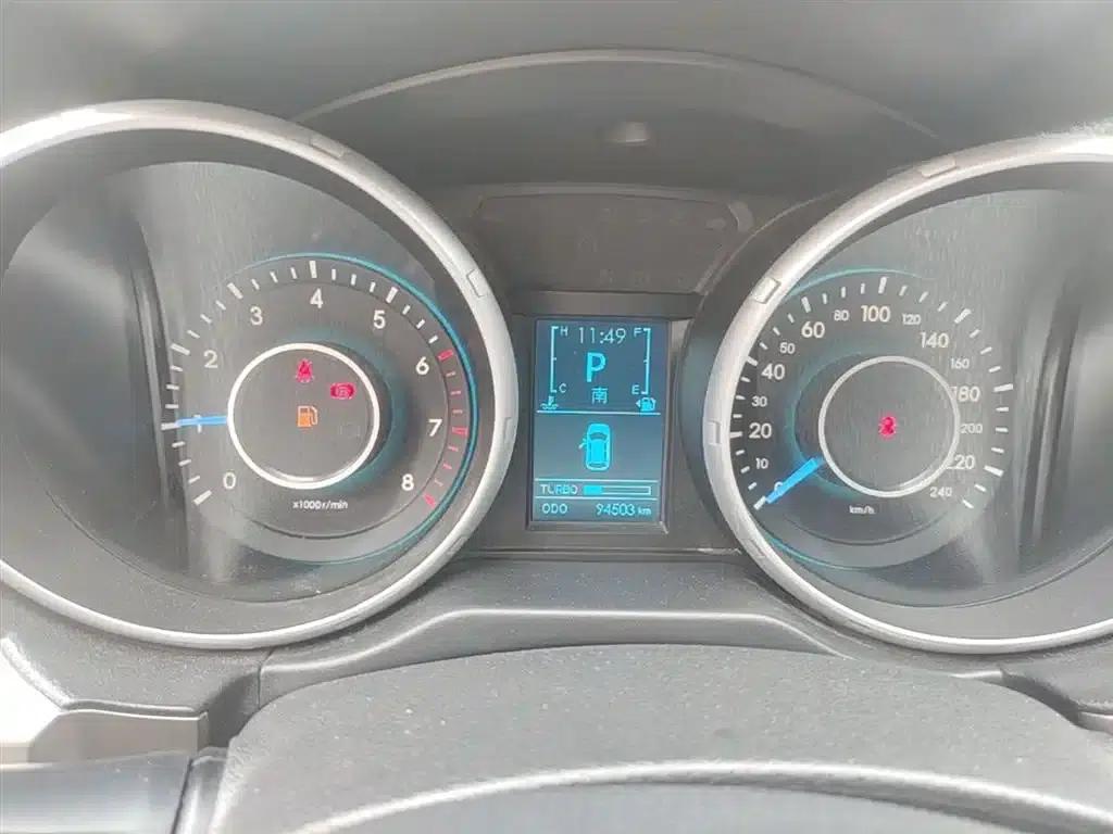 2015 Senova X65 2.0T Automatic Elite — миниатюра 12