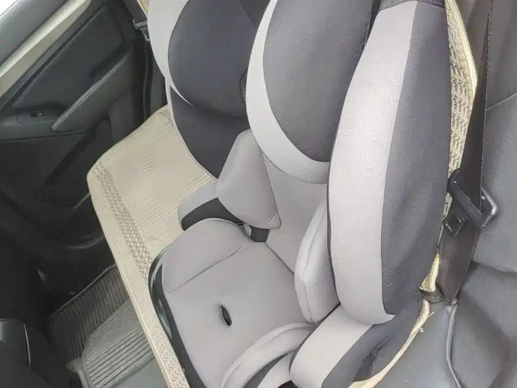 2015 Senova X65 2.0T Automatic Elite — миниатюра 17