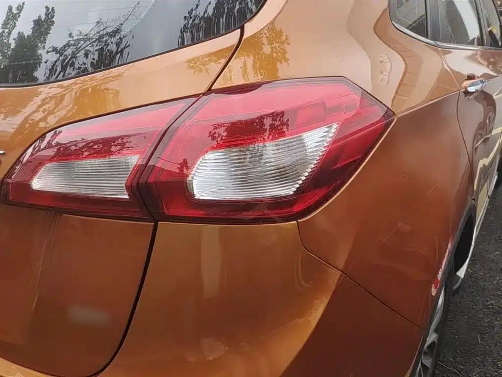 2015 Senova X65 2.0T Automatic Elite — миниатюра 8