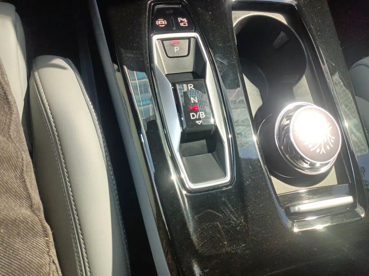 Audi Q6L e-tron 2026 First Launch Navigation Edition — миниатюра 15