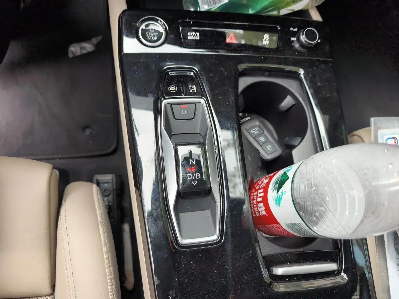 Audi Q6L e-tron 2026 First Launch Navigation Edition — миниатюра 15