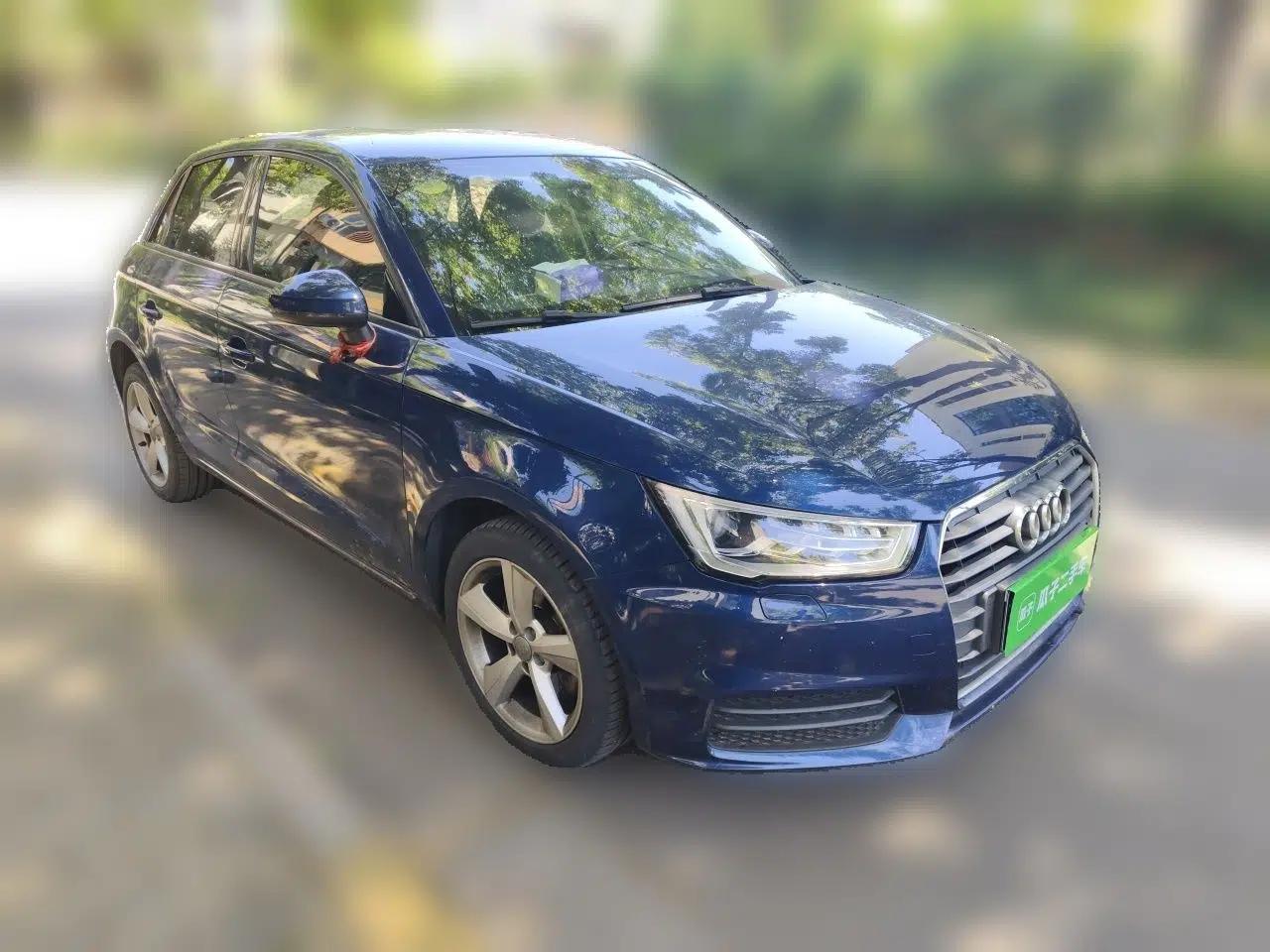 Audi A1 2016 30 TFSI Sportback Design Fashion Edition — миниатюра 3