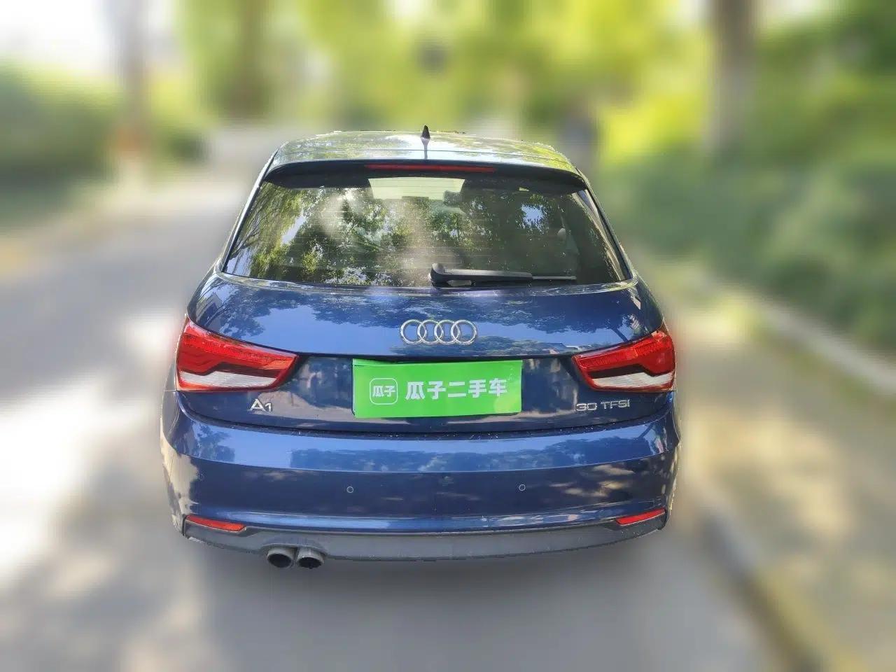 Audi A1 2016 30 TFSI Sportback Design Fashion Edition — миниатюра 5