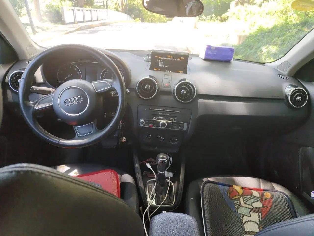 Audi A1 2016 30 TFSI Sportback Design Fashion Edition — миниатюра 10