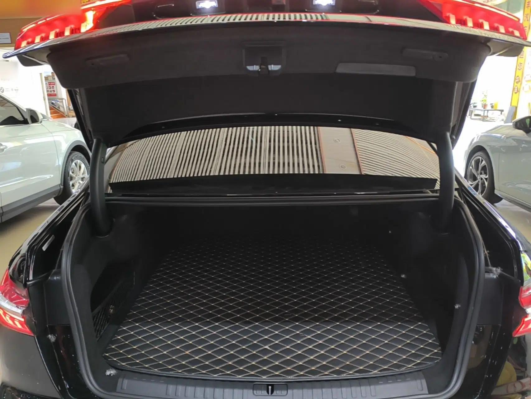 Audi A6L New Energy 2022 55 TFSI e quattro — миниатюра 22