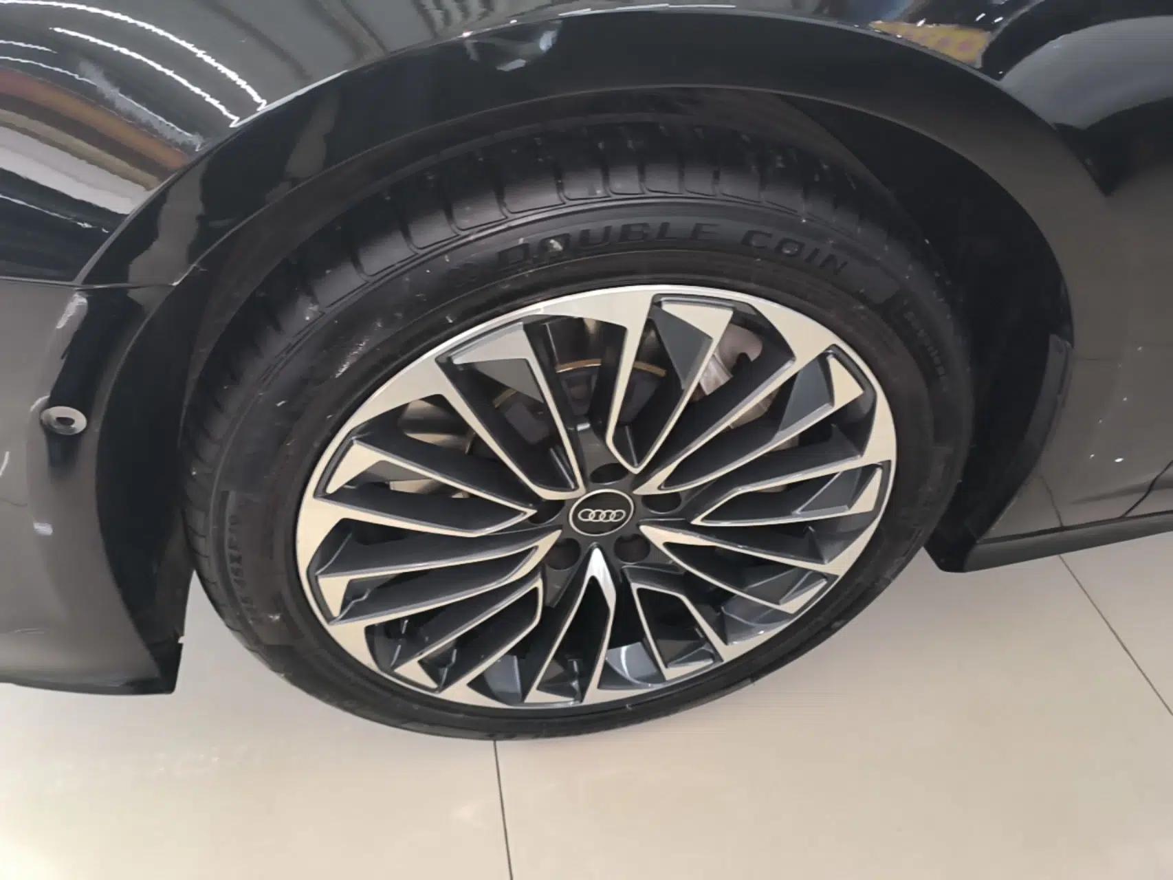 Audi A6L New Energy 2022 55 TFSI e quattro — миниатюра 8