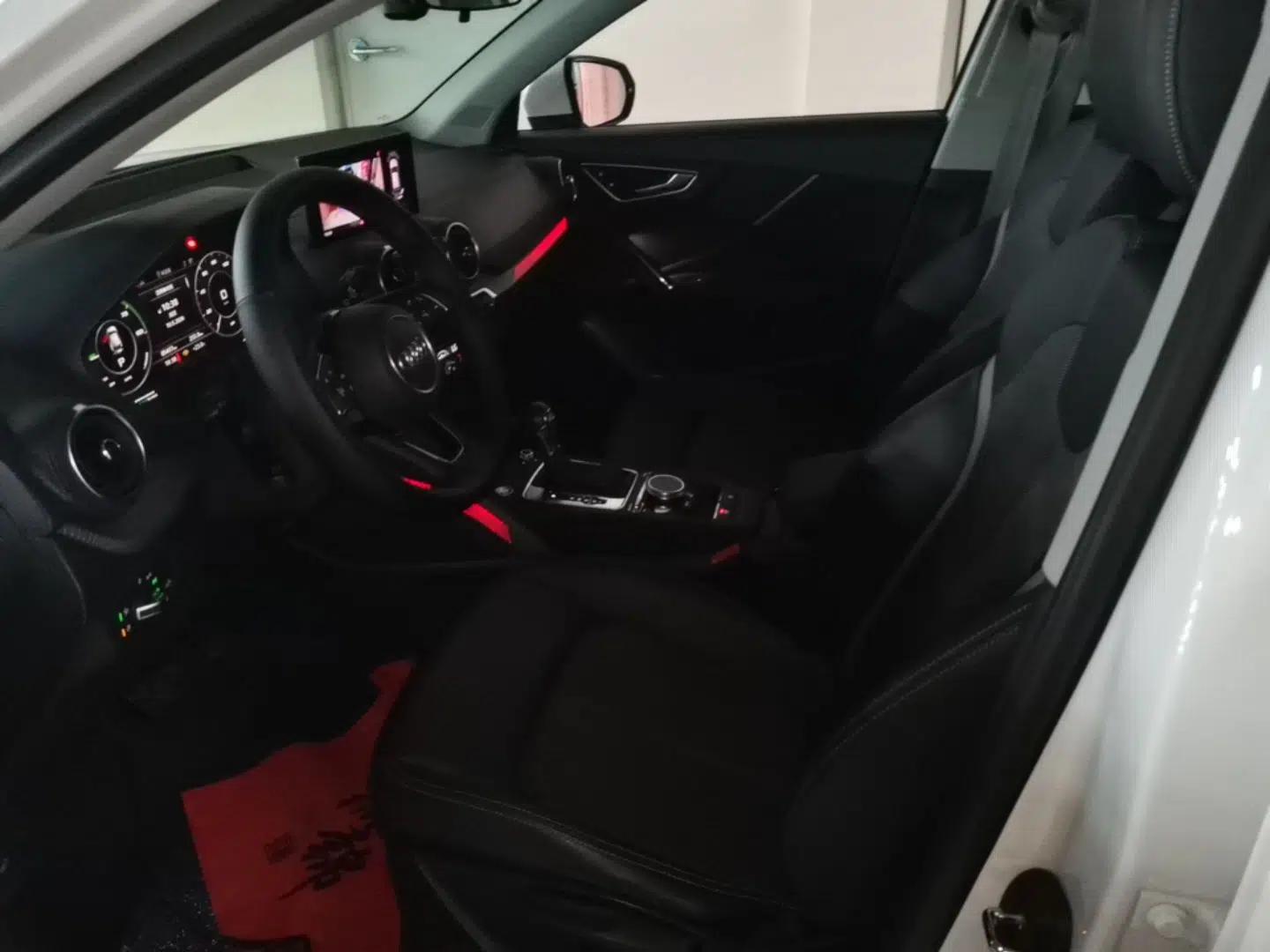 Audi Q2L e-tron 2019 Q2L e-tron Pure Electric Smart Enjoyment Model — миниатюра 18