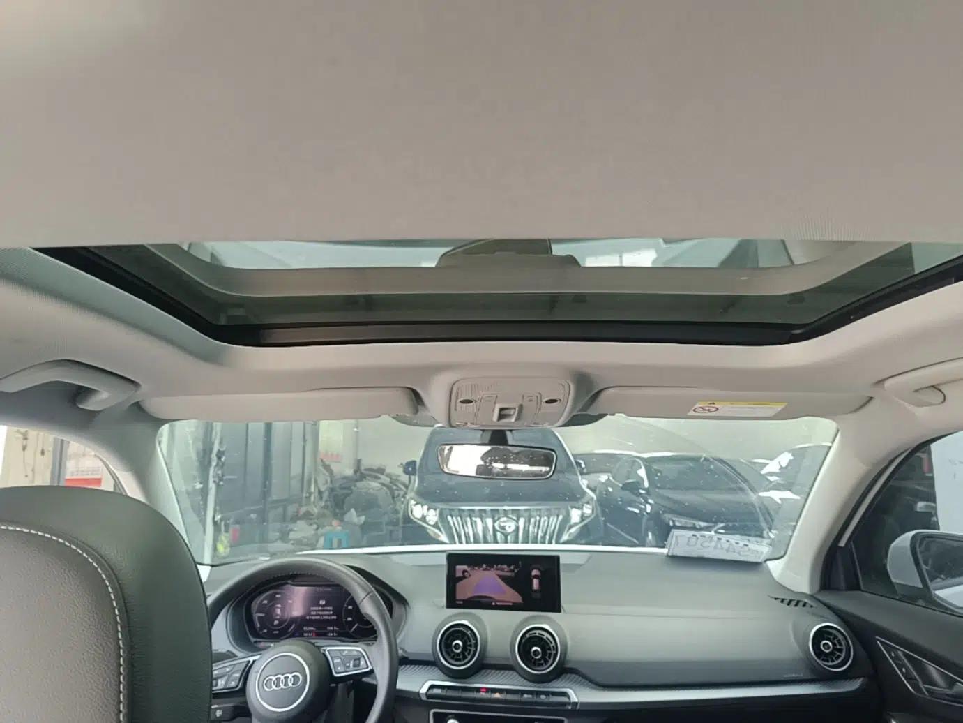 Audi Q2L e-tron 2019 Q2L e-tron Pure Electric Smart Enjoyment Model — миниатюра 21
