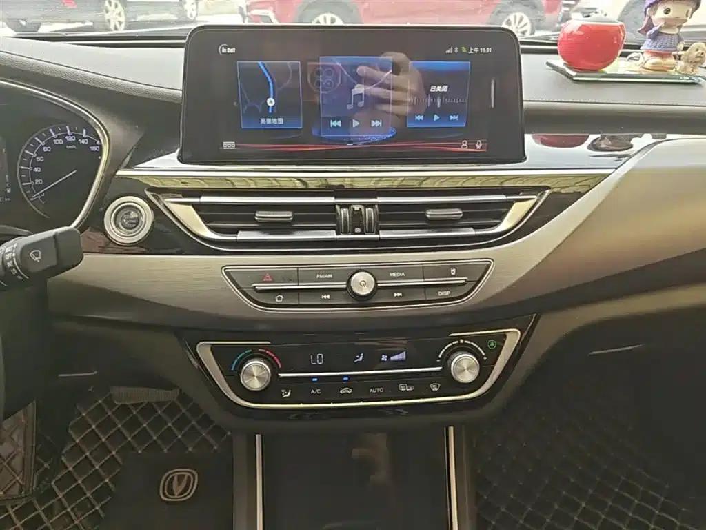 Ruicheng CC 2021 Blue Whale Edition 1.5T DCT Luxury — миниатюра 13