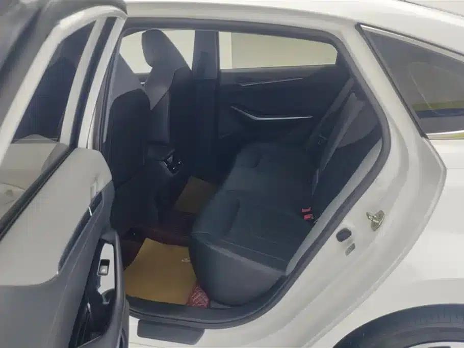 Ruicheng PLUS 2023 1.5T DCT Navigator Edition — миниатюра 11