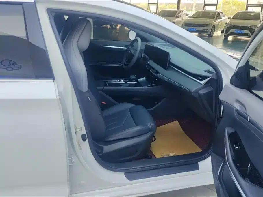 Ruicheng PLUS 2023 1.5T DCT Navigator Edition — миниатюра 8