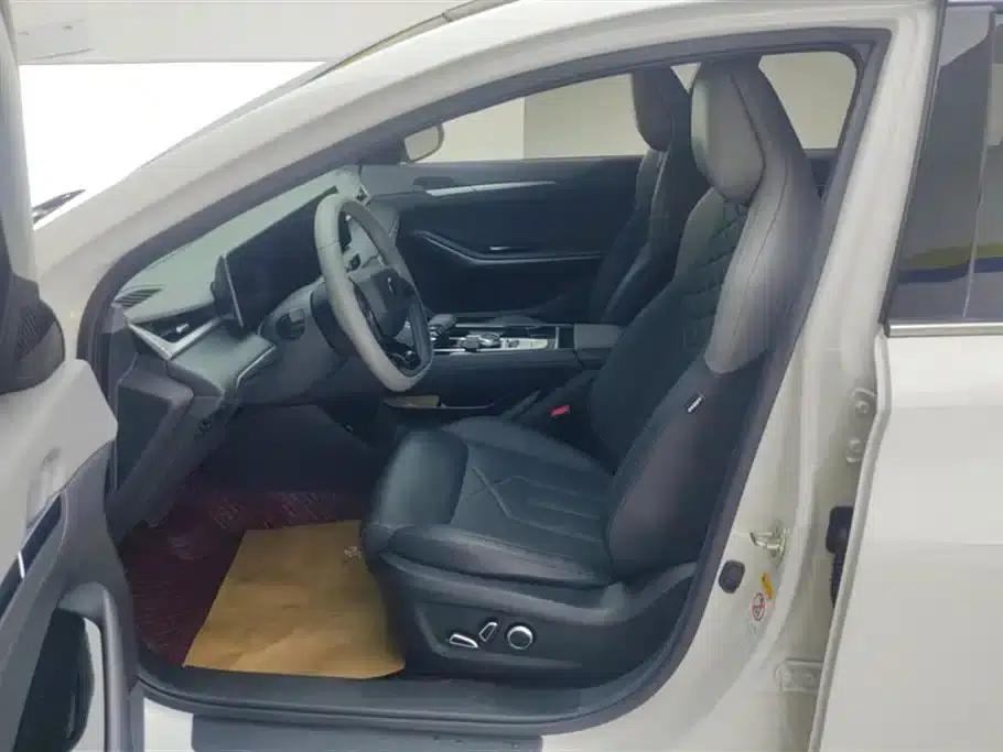 Ruicheng PLUS 2023 1.5T DCT Navigator Edition — миниатюра 9
