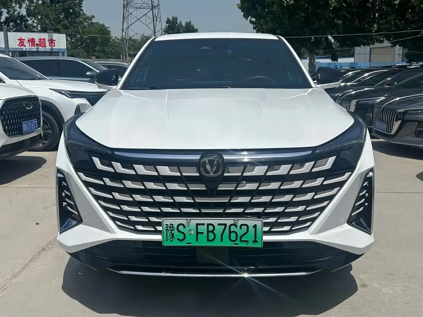 Changan UNI-Z New Energy 2024 Blue Whale Smart Electric iDD 125km Superior Edition — миниатюра 2