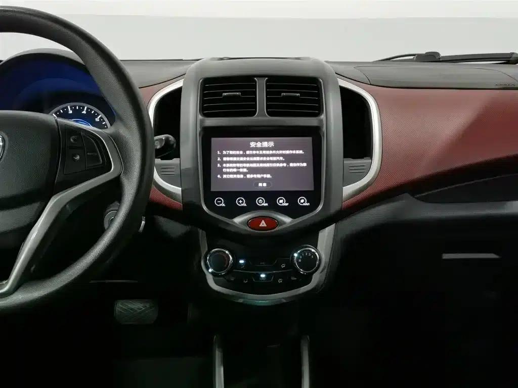 Benben 2015 1.4L IMT Premium Edition (National V Emission Standard) — миниатюра 12