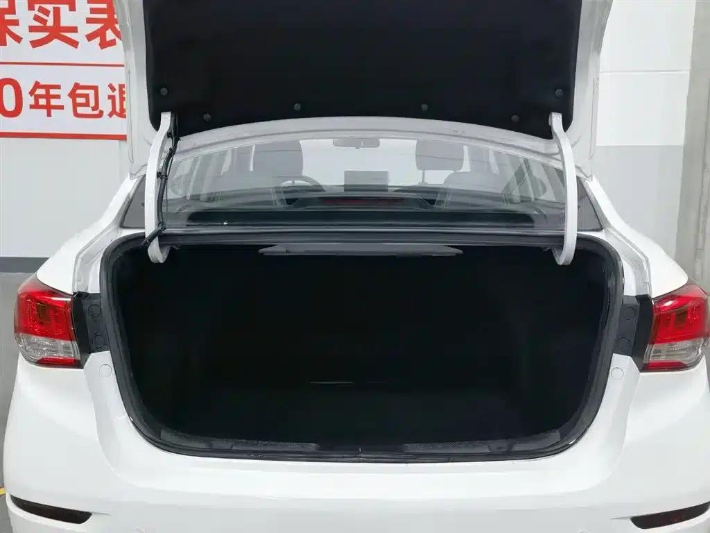Yuexiang 2019 1.5L DCT Comfort Model (National VI Emission Standard) — миниатюра 16