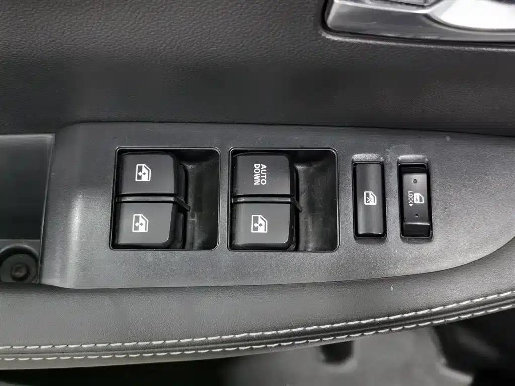 Yuexiang 2019 1.5L DCT Comfort Model (National VI Emission Standard) — миниатюра 9