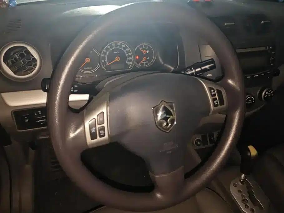 Yuexiang 2009 Sedan 1.5L Automatic Premium — миниатюра 15