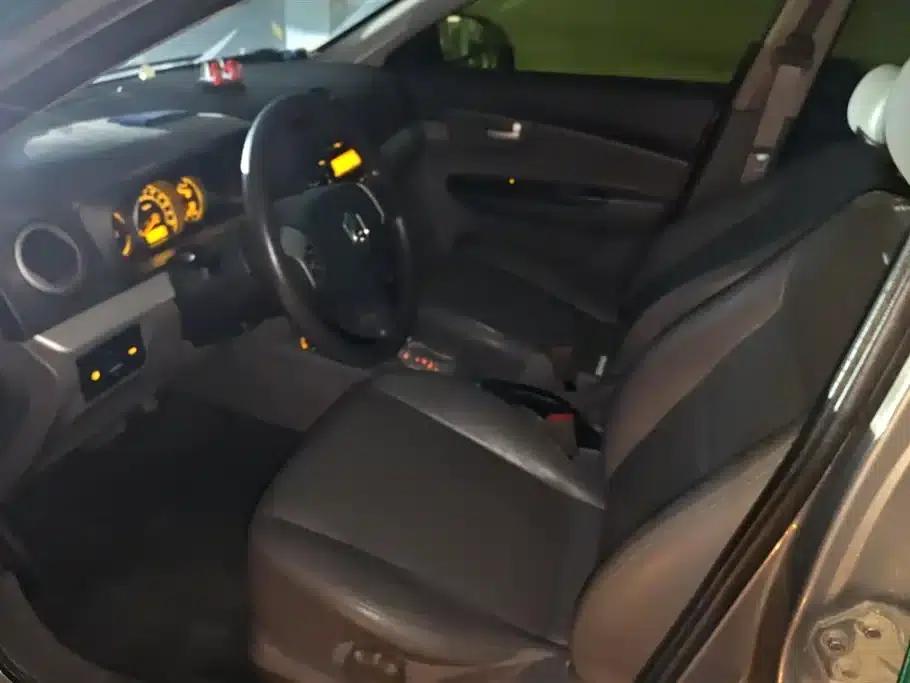 Yuexiang 2009 Sedan 1.5L Automatic Premium — миниатюра 9