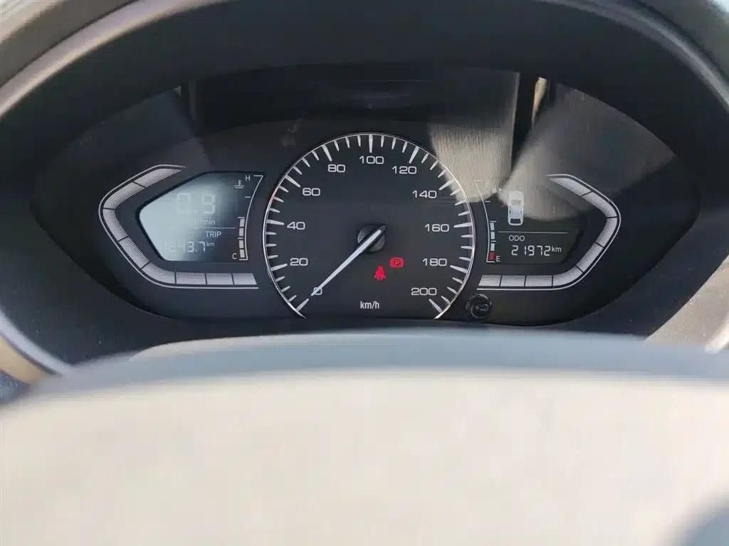 Yuexiang 2018 1.4L Manual Comfort Model (National V Emission Standard) — миниатюра 5