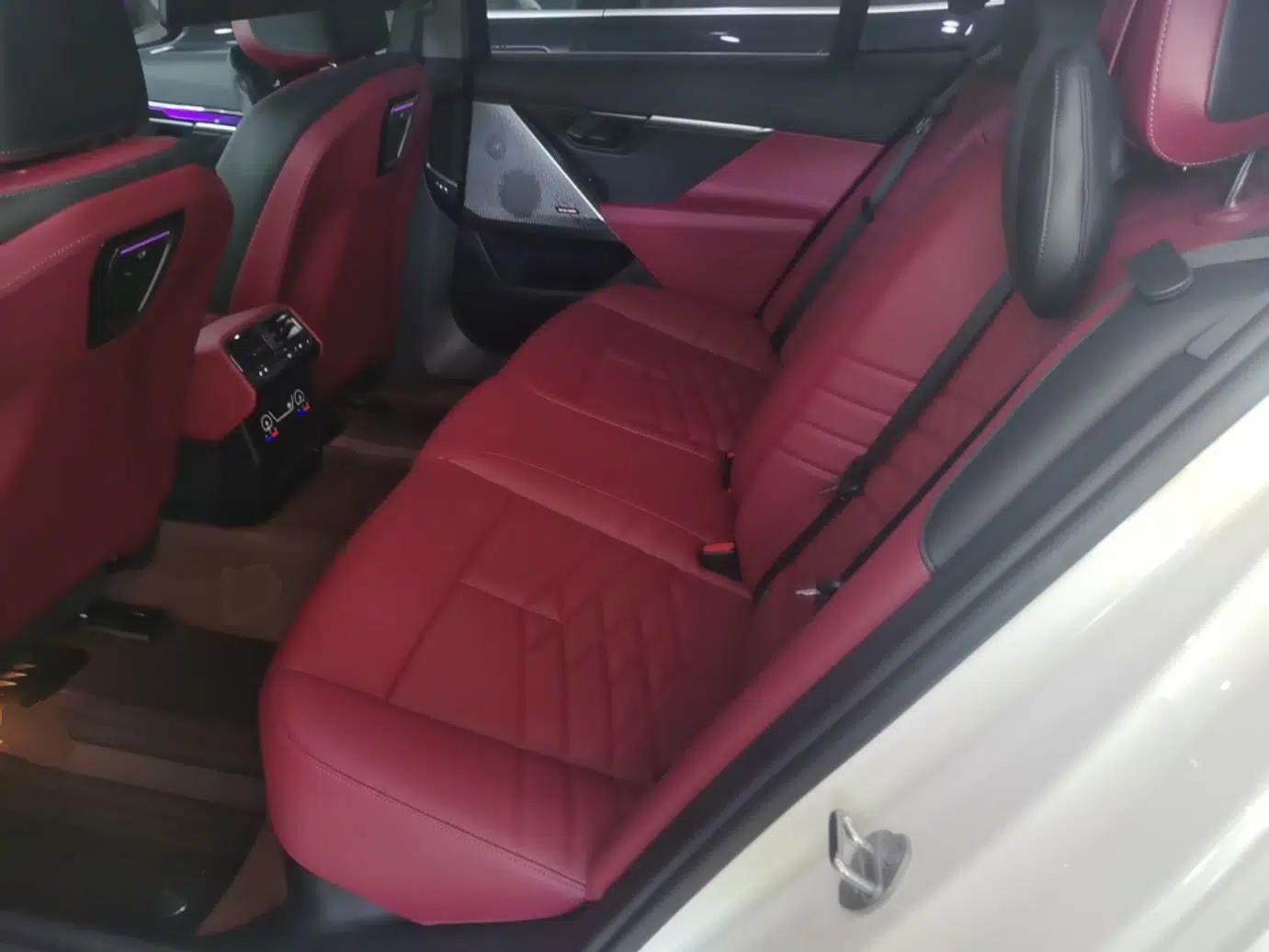 BMW i5 2025 eDrive 40L M Sport Package — миниатюра 20
