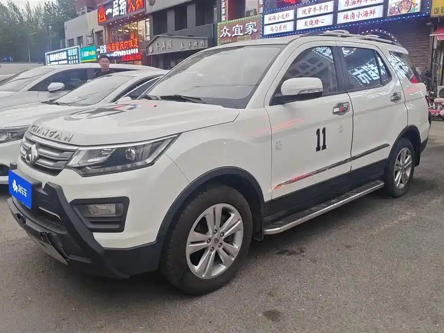 Changan Oushang CX70 2016 1.6L Manual Deluxe Edition — миниатюра 1