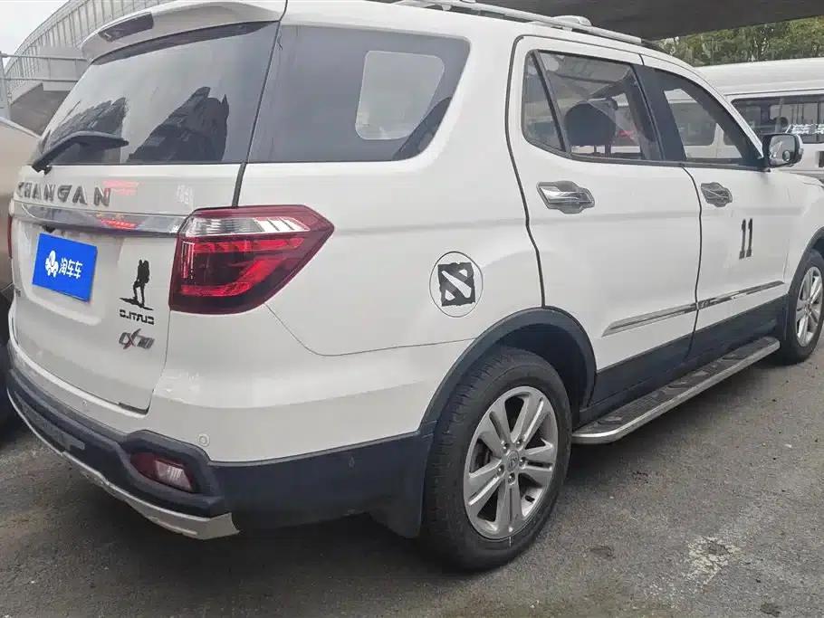 Changan Oushang CX70 2016 1.6L Manual Deluxe Edition — миниатюра 3